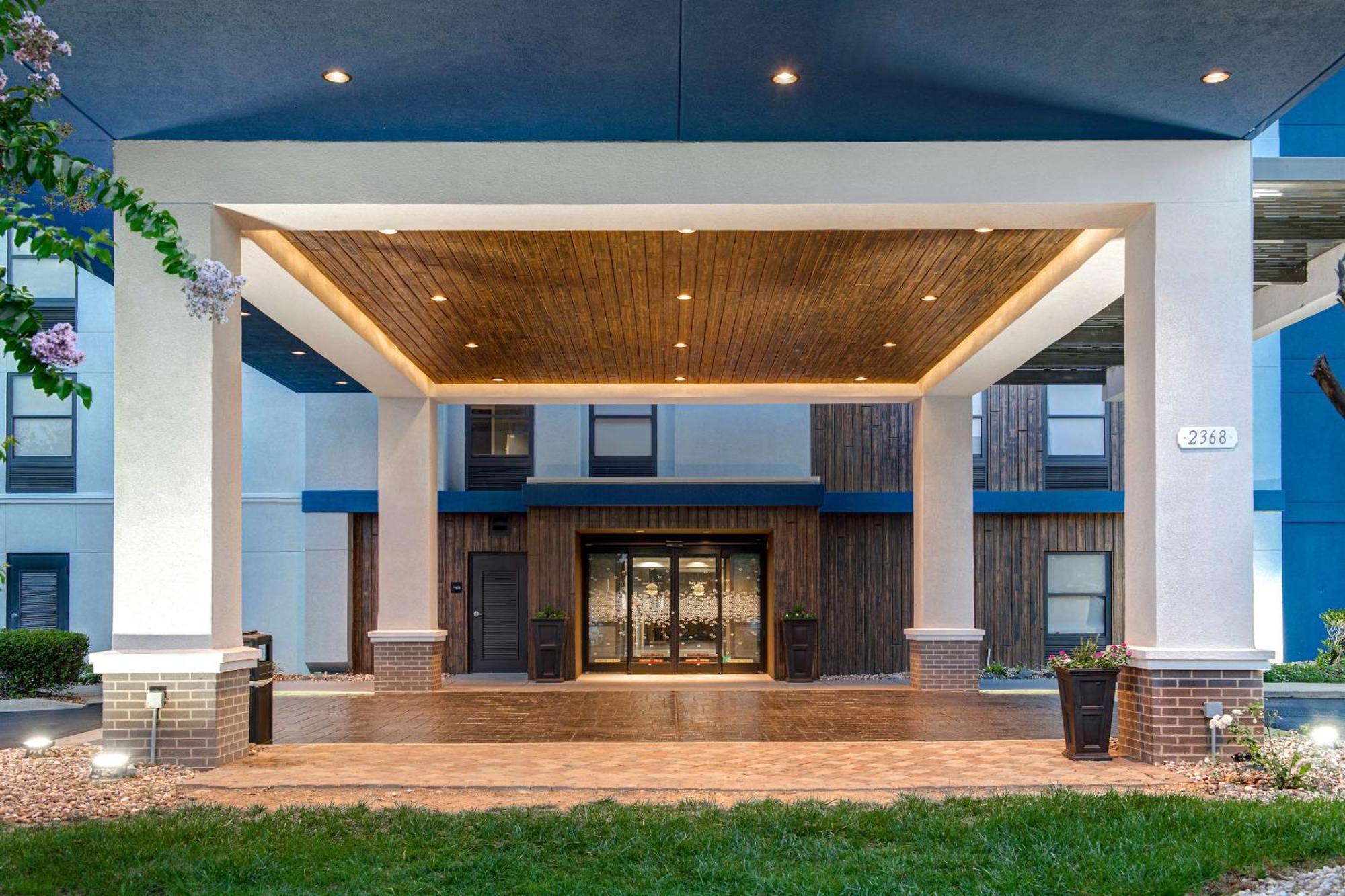Hampton Charlotte 4* Monroe